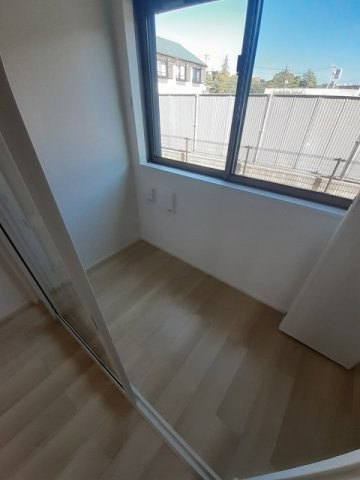 宇部市東梶返１丁目のアパートのバルコニー