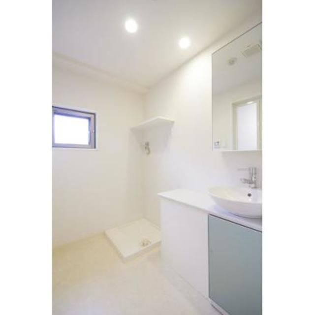 ＩＨ　ＳＴＯＲＹ　南長崎の洗面所