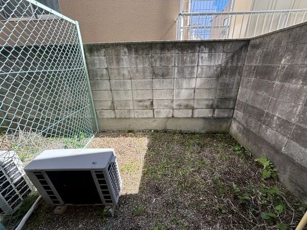 フォレスト伊勝町の庭