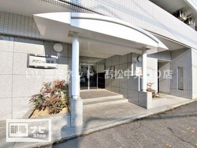 【エントランス】 | アヴニール若宮