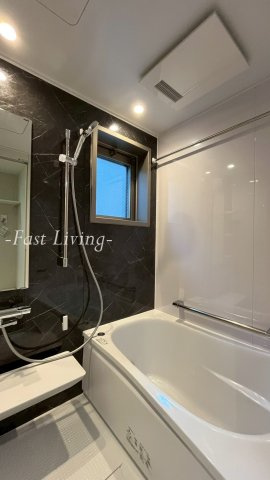 シャントロワ曙橋の浴室