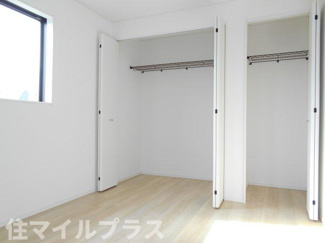 【洋室】 | 泉崎村北平山新築一戸建て2棟 | ゆったりした洋室です