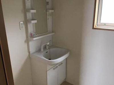 【洗面所】 | シャーメゾンサンパティオ | 明るい洗面所です