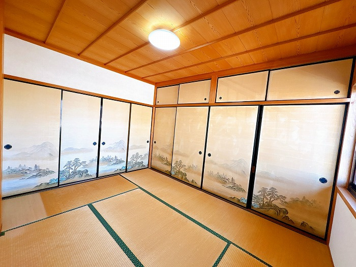 リフォーム中古戸建　各務原市那加雄飛ヶ丘町　平成8年築の和室