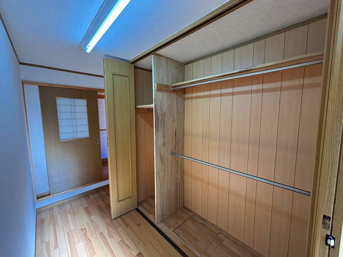 リフォーム中古戸建　各務原市那加雄飛ヶ丘町　平成8年築の収納|納戸