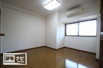 【寝室】 | サウスフォレスト