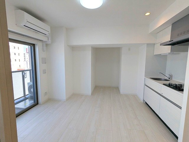 グランカーサ上野松が谷の設備|インターネット無料、リビングにエアコン付、全室照明付