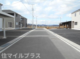 【前面道路含む現地写真】 | 泉崎村北平山新築一戸建て2棟 | 前面道路含む現地写真です