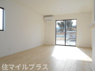 【居間・リビング】 | 泉崎村北平山新築一戸建て2棟 | ゆったり過ごせる居間です