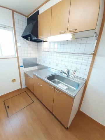 イーストヒルズ２のキッチン|キッチンでお料理をお楽しみください