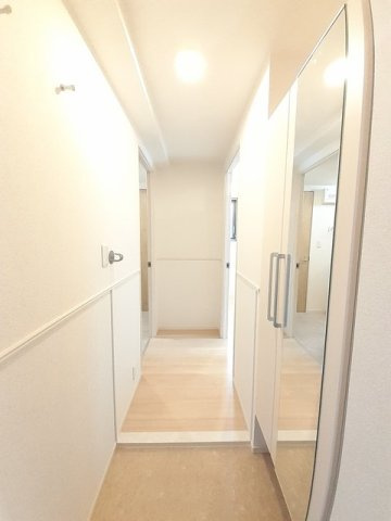 グランセレーノの玄関|収納もある玄関です