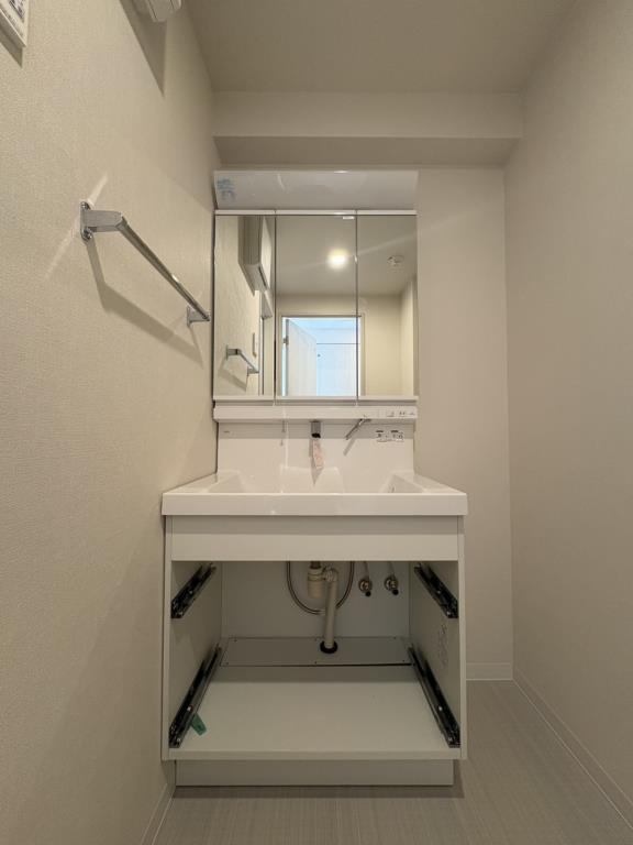 ヴィラドゥスールの洗面所