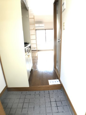 【玄関】 | コーポ有木 | ※参考写真