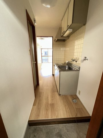 リノスタイル草加の玄関