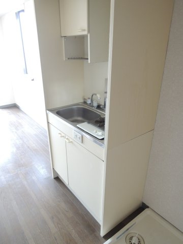 J・Kビルのキッチン|【JKビル】