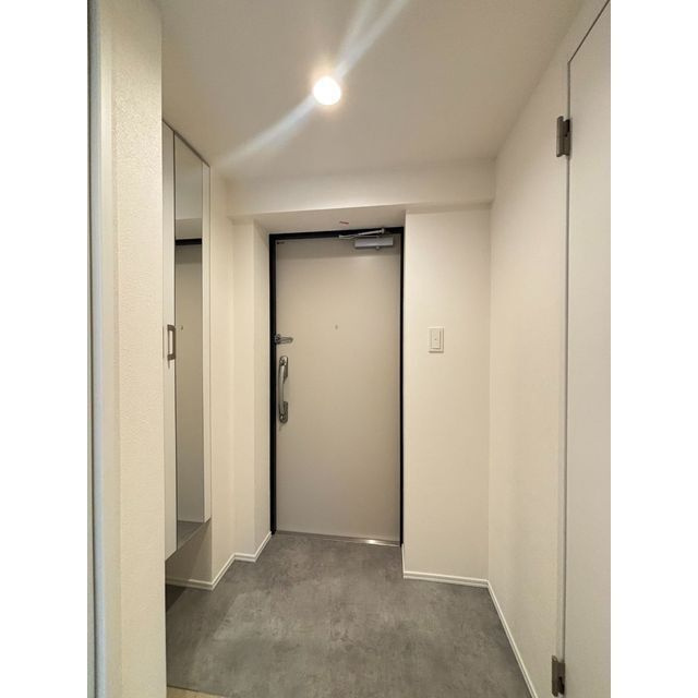 グランファーロ下北沢の玄関