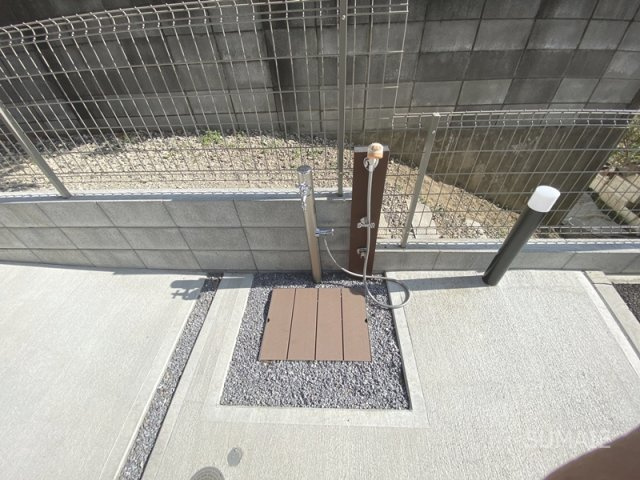 MOK-TERRACE西大宮　B棟のその他共用部分|外部水栓完備！
