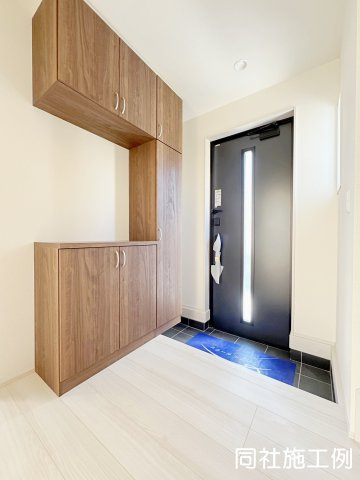 新築戸建・新築建売　いわき市平南白土2期　平第五小・平第三中の玄関