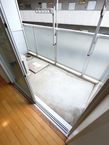 リエス千葉新宿のバルコニー|※別室写真