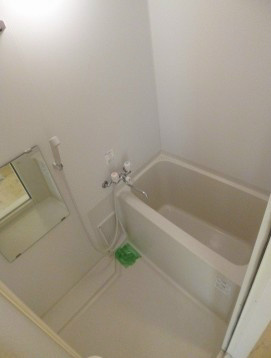 ドルチェ荻窪・壱番館の浴室