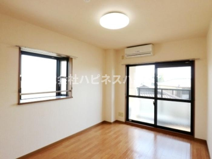 ル・モンテストＳの洋室