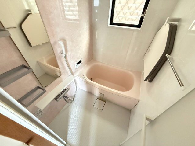大安寺5丁目貸家の浴室
