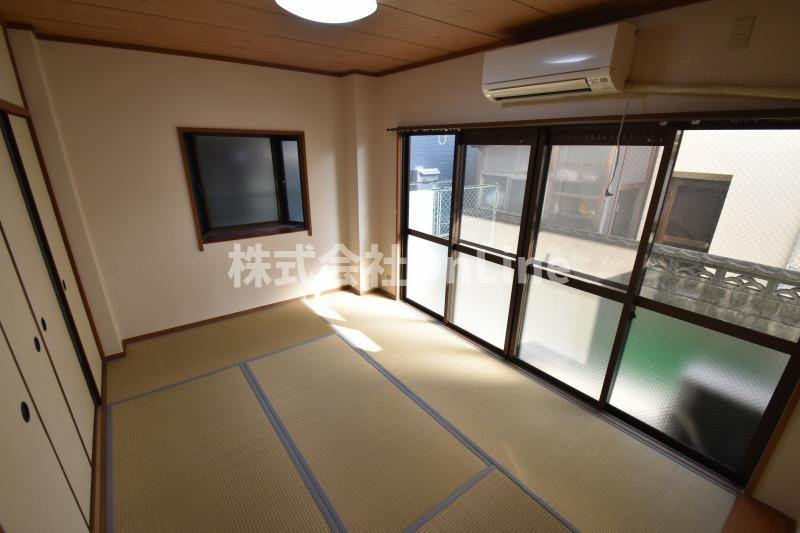 松本マンションの和室