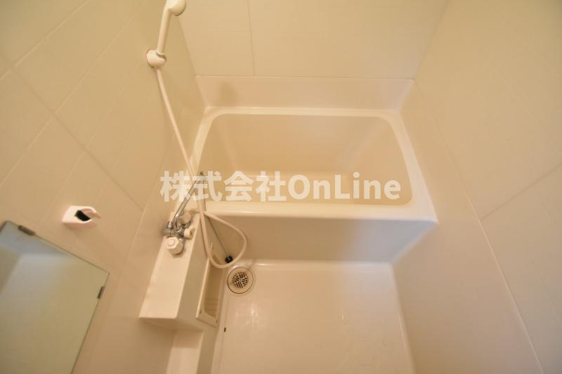 松本マンションの浴室