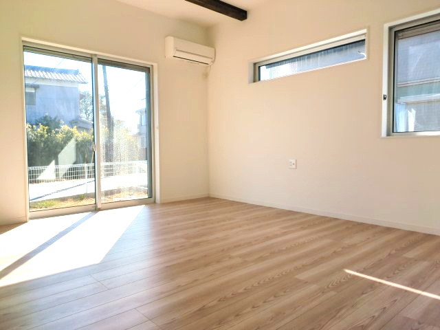 【居間・リビング】 | 東金市菱沼　中古戸建