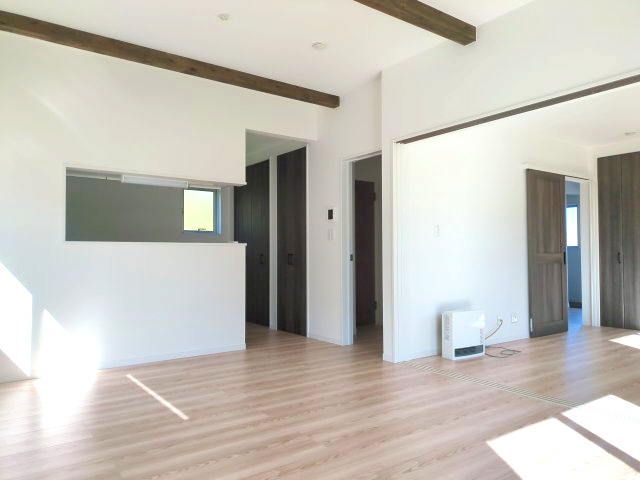 【居間・リビング】 | 東金市菱沼　中古戸建