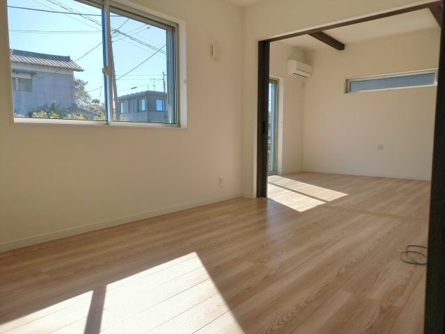 【居間・リビング】 | 東金市菱沼　中古戸建