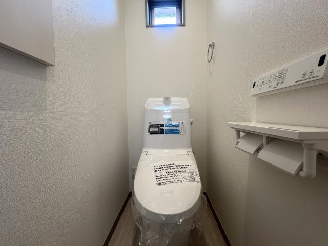 ３つの村の境で三ツ境という地名になったらしいです。そのままじゃんと思った方クリック【瀬谷区三ツ境新築戸建】のトイレ|トイレもきれいです