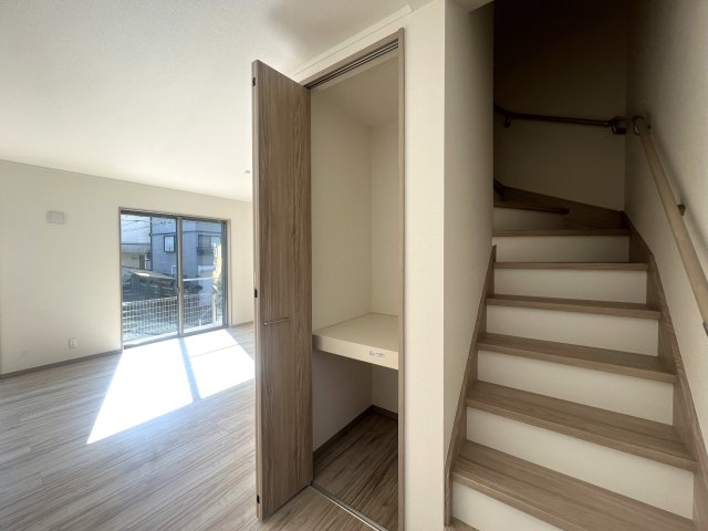 ３つの村の境で三ツ境という地名になったらしいです。そのままじゃんと思った方クリック【瀬谷区三ツ境新築戸建】の収納|収納スペース豊富です