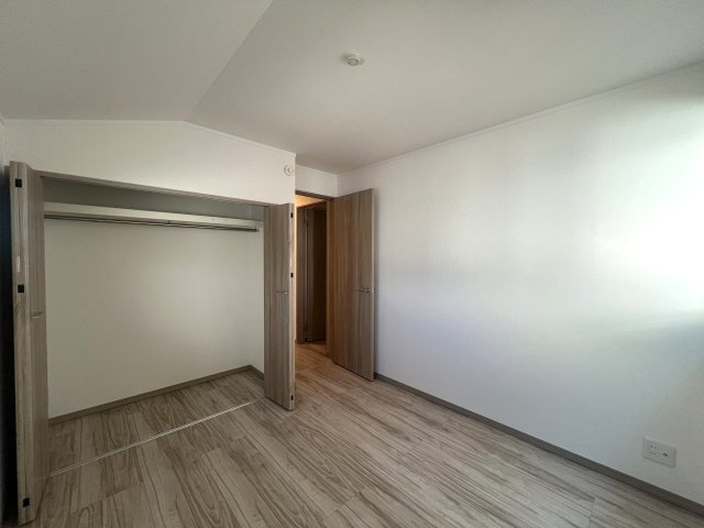 ３つの村の境で三ツ境という地名になったらしいです。そのままじゃんと思った方クリック【瀬谷区三ツ境新築戸建】の洋室|個人の部屋や寝室として使える洋室です