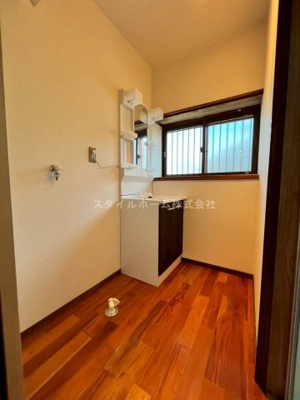 【居間・リビング】 | 東幸町東明戸建