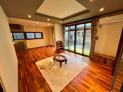 【居間・リビング】 | 東幸町東明戸建