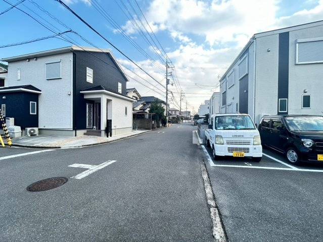 若園ハイツの駐車場