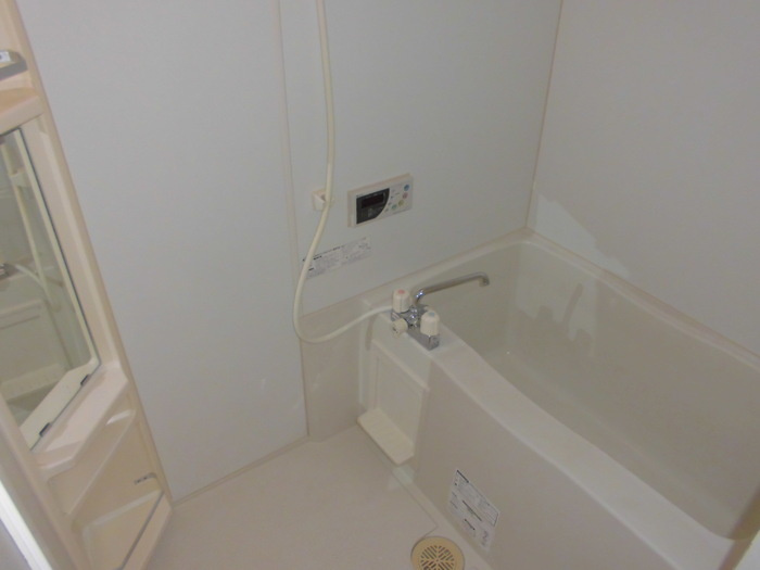 アスティオンⅡの浴室