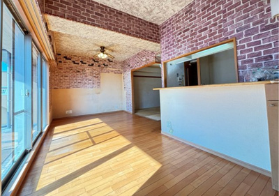 【居間・リビング】 | ファミールアクシス八尾