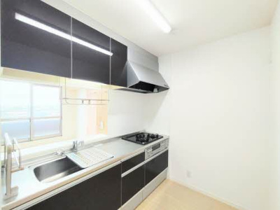 【キッチン】 | シャーメゾングリナージュ | きれいなキッチンです