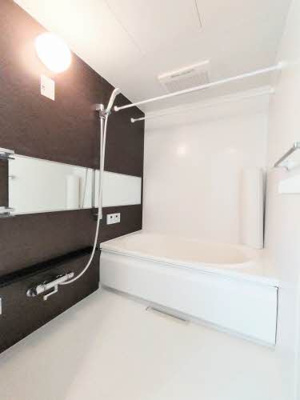 【浴室】 | シャーメゾングリナージュ | 日々の暮らしに欠かせないお風呂です