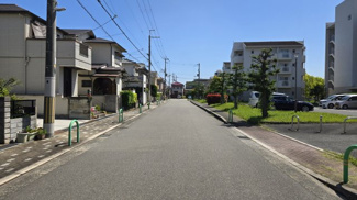 【前面道路含む現地写真】 | 茨木市東奈良1丁目　建築条件無し売土地 | 公道：幅員約9.7ⅿ
