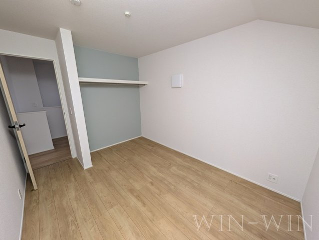 松井町戸建貸家の寝室