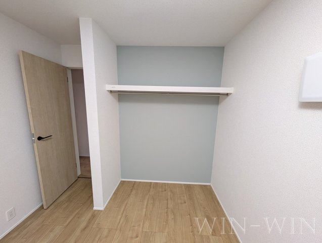 松井町戸建貸家の収納