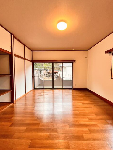売中古戸建　駿東郡清水町徳倉の居間・リビング