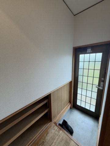 永井福太郎戸建Ⅱの玄関