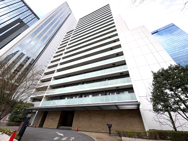 ザ・パークハウス新宿タワーの外観