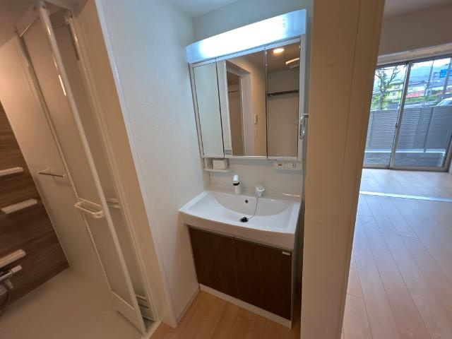 ボヌール幸田の洗面所|洗面