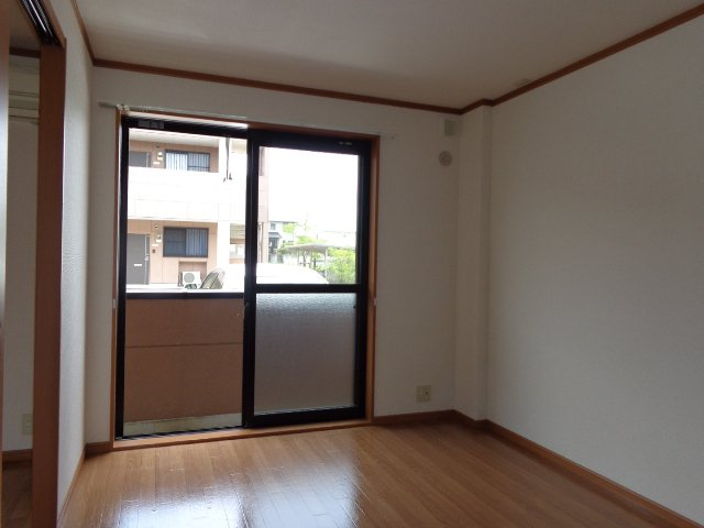 アーバンコートＴ．Ａ棟の内装|洋室