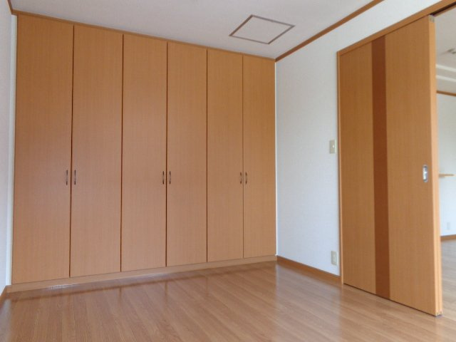 アーバンコートＴ．Ａ棟の内装|洋室